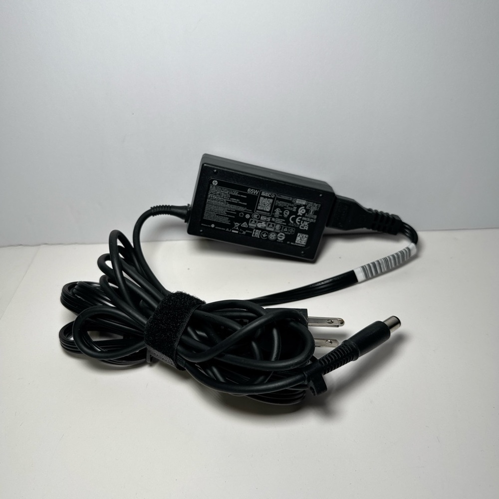 Original HP 65W Power Supply Mini Desktop Charger 19.5V 3.33A Like New